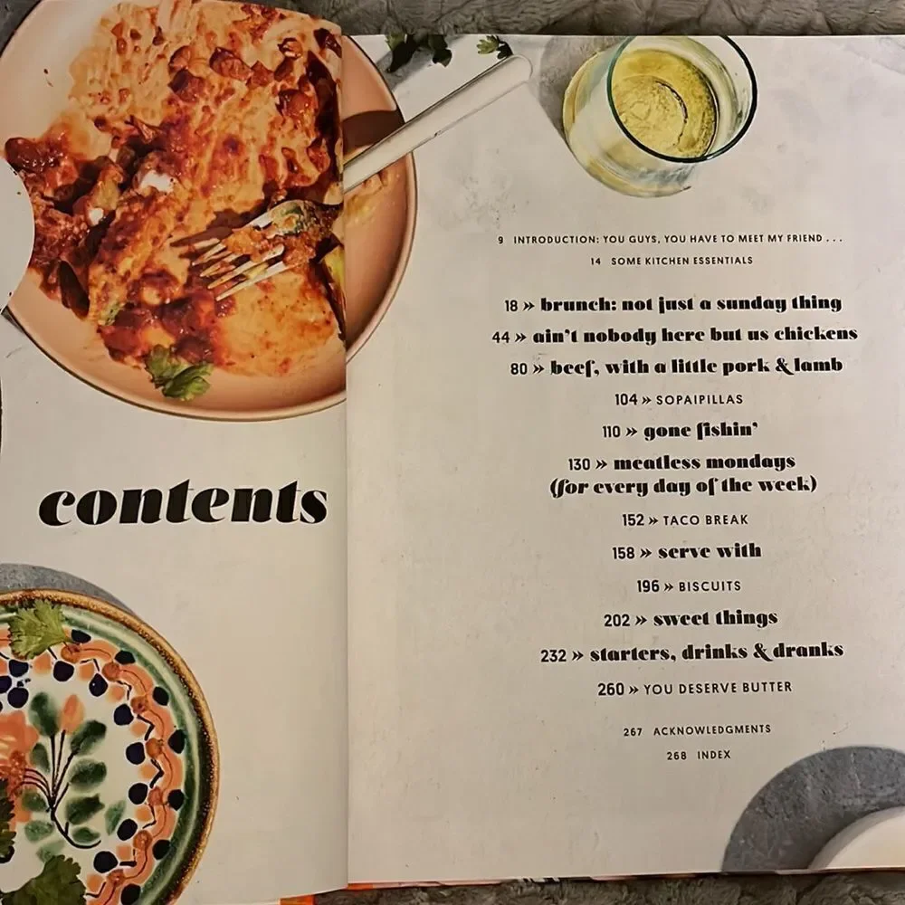 Food Between Friends by Jesse Tyler Ferguson & Julie Tanous